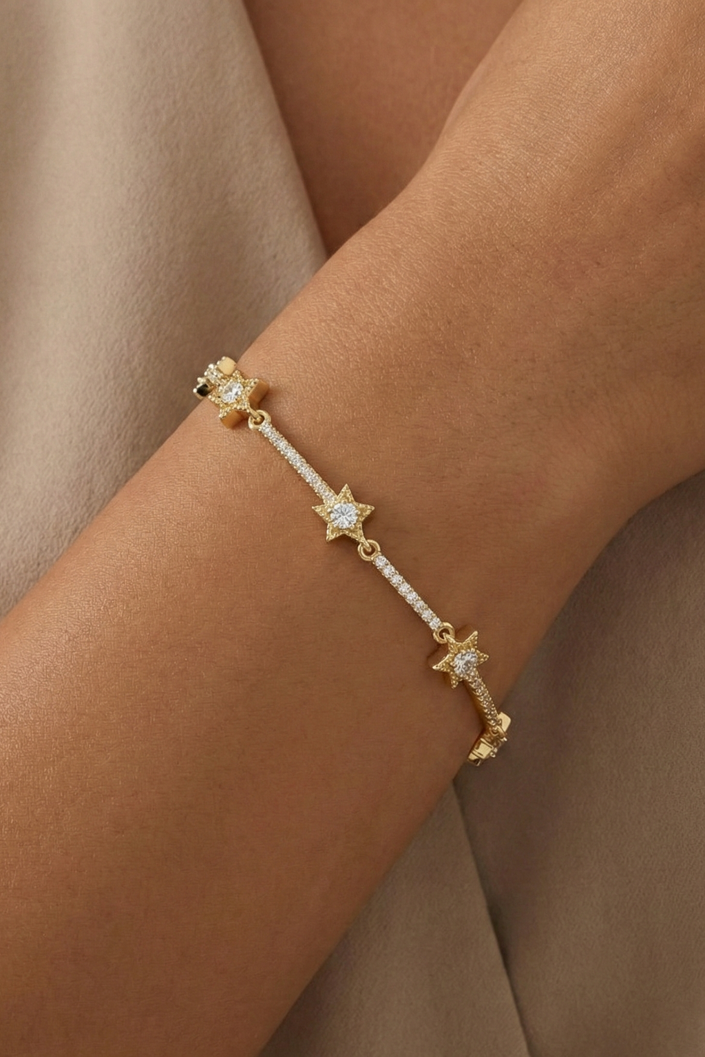 14K Altın Kaplama Zirkon Taşlı Yıldız Su Yolu Bileklik 2