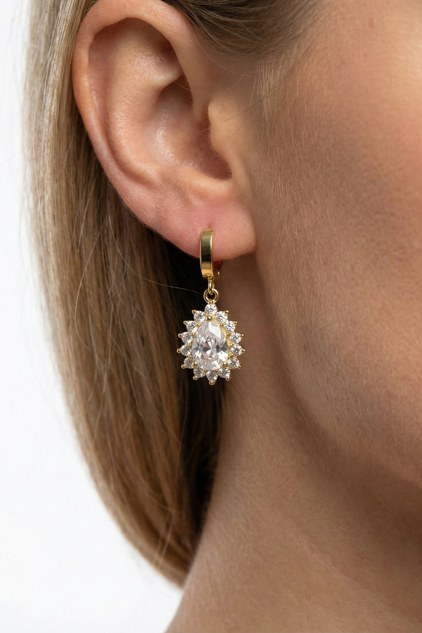 316L Çelik Zirkon Taşlı Damla Sallantılı Küpe 2